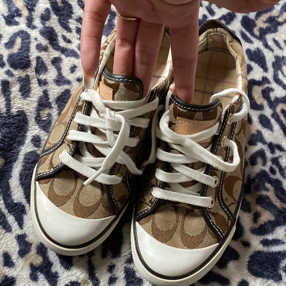 Coach shoes